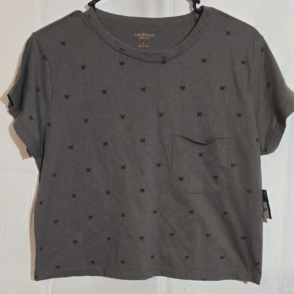 Arizona Jean Company Women's Gray Butterfly Patterned Tee.